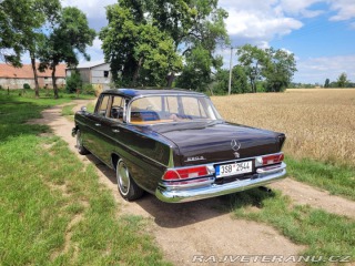 Mercedes-Benz 220 SB 1965