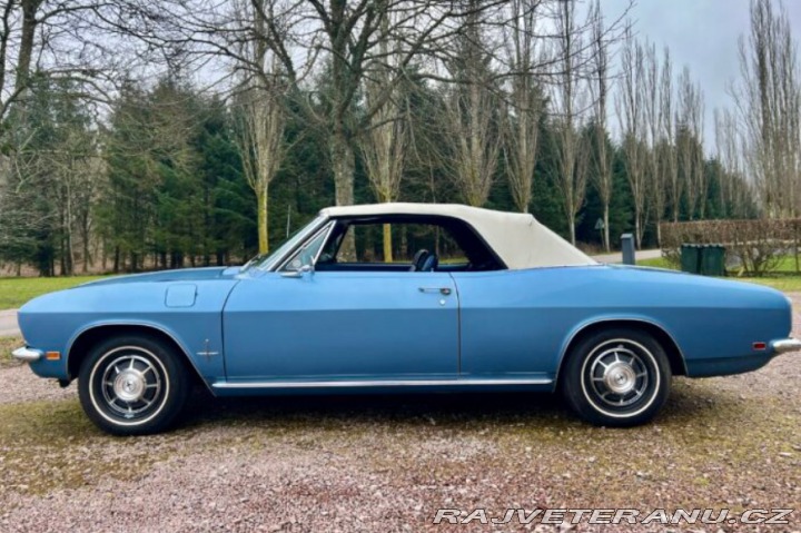 Chevrolet Corvair Monza Cab 1969