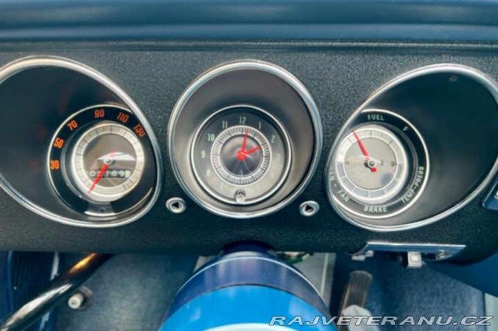 Chevrolet Corvair Monza Cab 1969