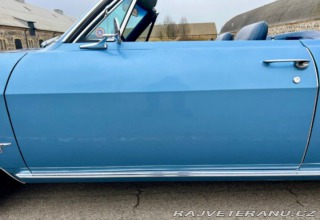 Chevrolet Corvair Monza Cab 1969