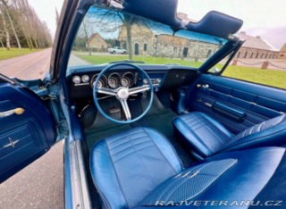 Chevrolet Corvair Monza Cab 1969