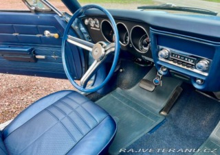 Chevrolet Corvair Monza Cab 1969
