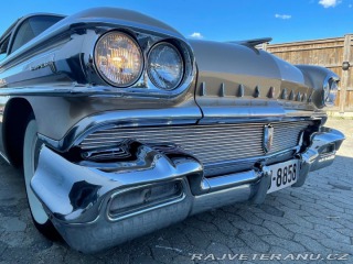 Oldsmobile 88  1958