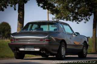 Studebaker Avanti II 1988