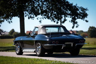 Chevrolet Corvette C2 1965