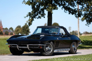 Chevrolet Corvette C2 1965