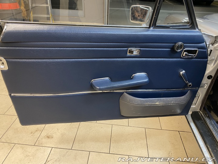 Mercedes-Benz 250 Coupe 1975