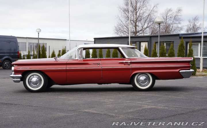 Pontiac Ostatní modely Ventura Flattop 1960