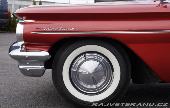 Pontiac Ostatní modely Ventura Flattop 1960