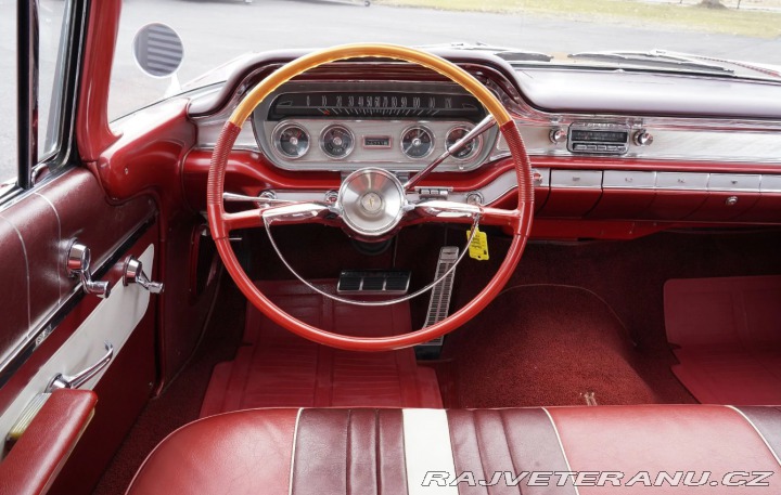 Pontiac Ostatní modely Ventura Flattop 1960
