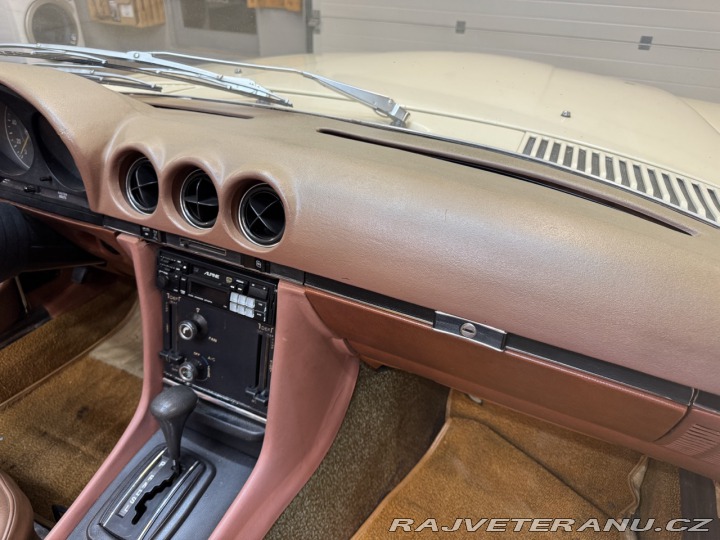 Mercedes-Benz 450 SL 1975