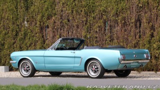 Ford Mustang CABRIOLET V8 4 speed A/C 1965