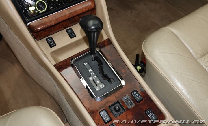 Mercedes-Benz 500 SEC 1987