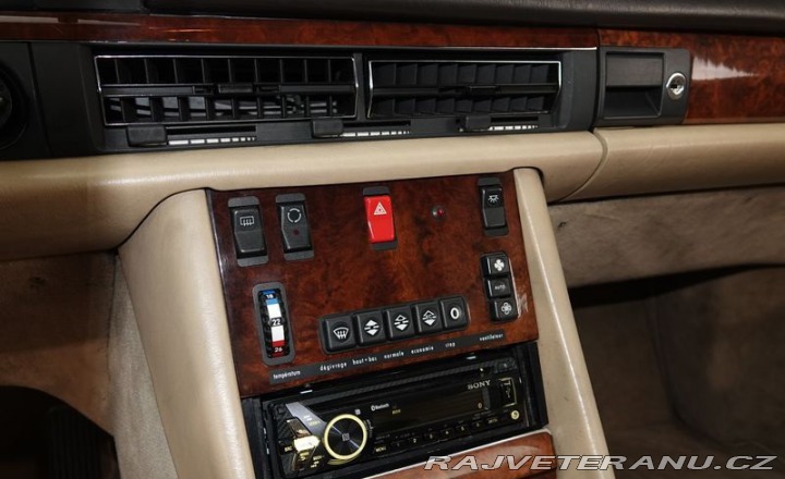 Mercedes-Benz 500 SEC 1987