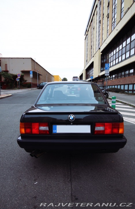 BMW 3 325i 1990
