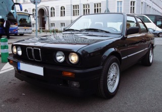 BMW 3 325i 1990