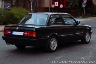 BMW 3 325i 1990