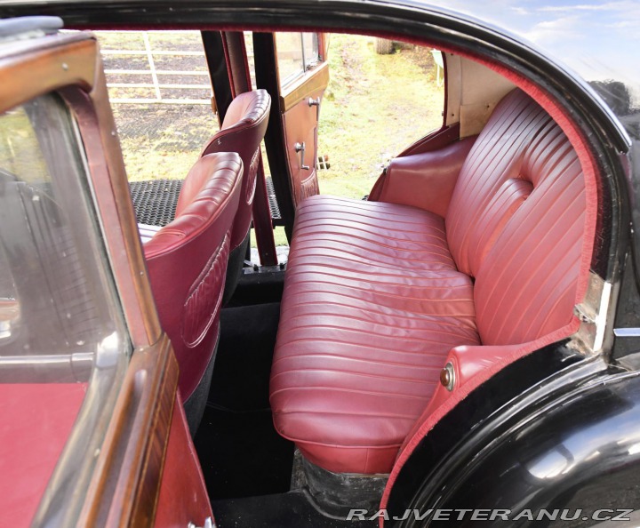 MG SA Saloon 1937