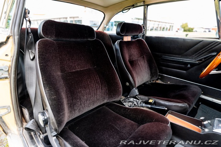 Alfa Romeo 2000 GT Veloce 1974