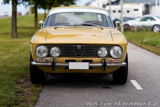 Alfa Romeo 2000 GT Veloce 1974