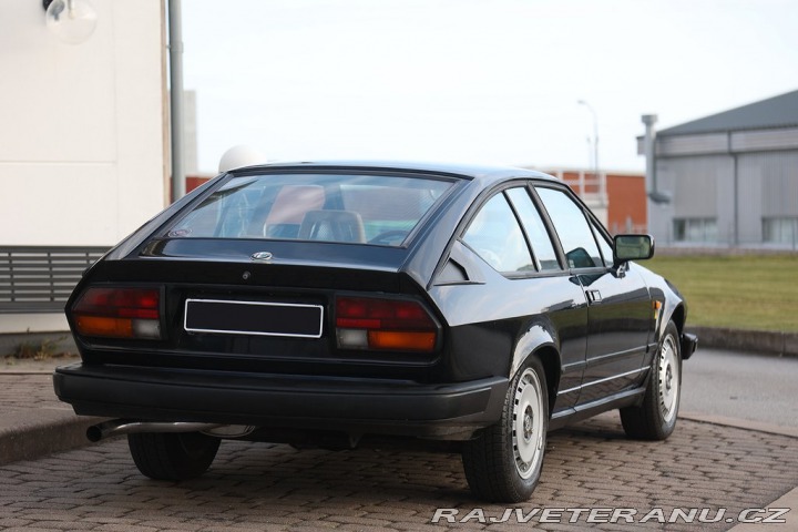 Alfa Romeo GTV 1987
