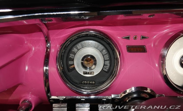 Chrysler Windsor 1956