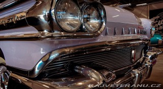Oldsmobile 98 Holiday Coupe 1958