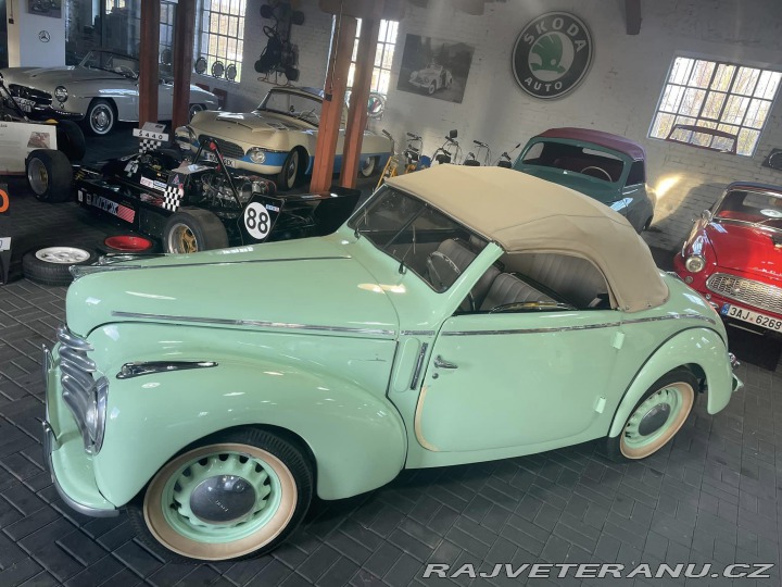 Škoda 1102 Tudor Roadster 1952