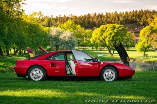 Ferrari Mondial T 1990