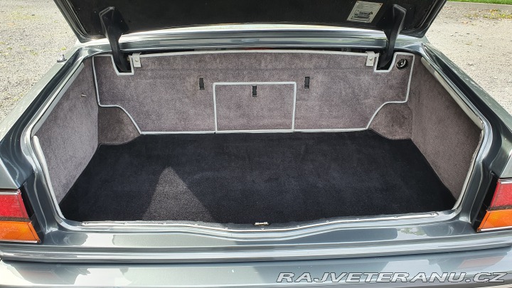 Bentley Brooklands 1993