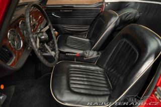 Triumph TR4 IRS 1965