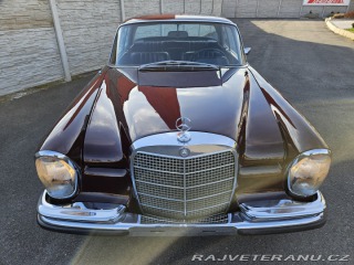 Mercedes-Benz 280 W111 SE COUPE 1968