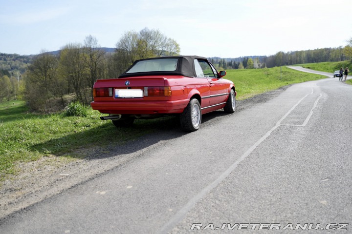 BMW 3 E30 325i 1989
