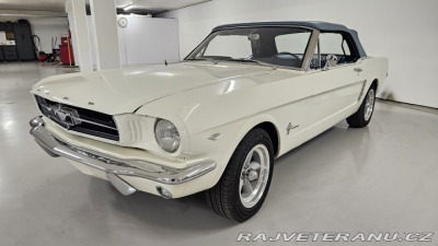 Ford Mustang Cabrio, 289 V8, manuál