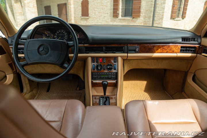 Mercedes-Benz 500 SEC 1991