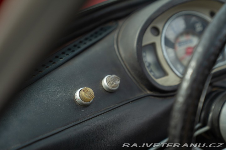 Ostatní značky Ostatní modely Moretti 750 SPORT SPIDER 1961
