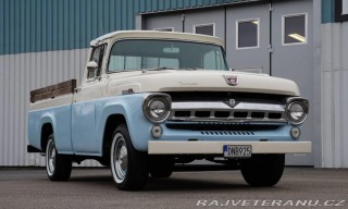 Ford F F-100 Custom Cab 292