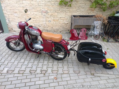 Jawa 250 Pulbuben kývačka