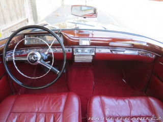 Mercedes-Benz 220 S 1958