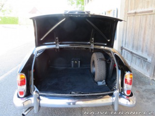 Mercedes-Benz 220 S 1958