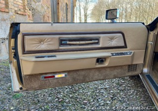 Lincoln Continental MkIV 1975