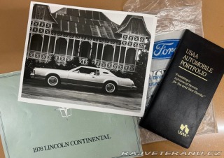 Lincoln Continental MkIV 1975