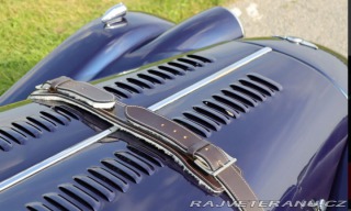 Morgan Plus 8  1996