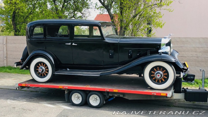 Packard Eight LIGHT EIGHT 900 SEDAN 1932