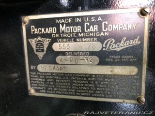Packard Eight LIGHT EIGHT 900 SEDAN 1932