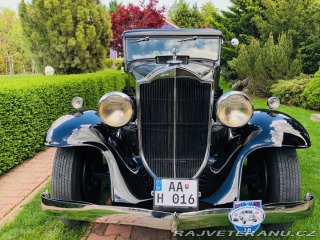Packard Eight LIGHT EIGHT 900 SEDAN 1932