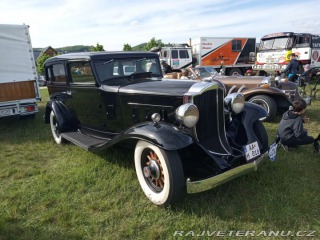 Packard Eight LIGHT EIGHT 900 SEDAN 1932