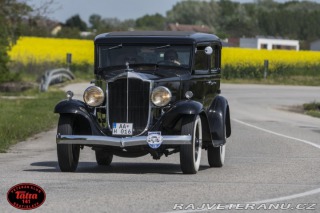 Packard Eight LIGHT EIGHT 900 SEDAN 1932