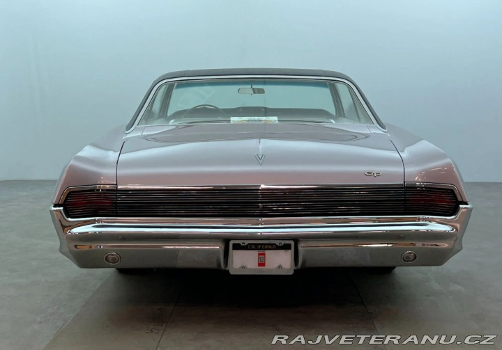 Pontiac Grand Prix 1965