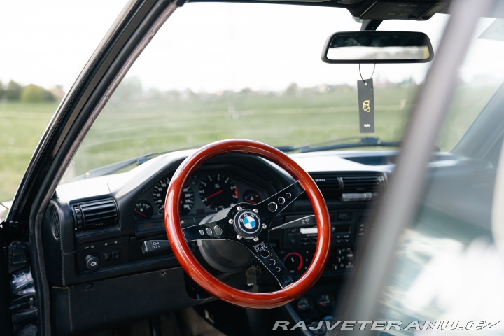 BMW 3 E30 1986